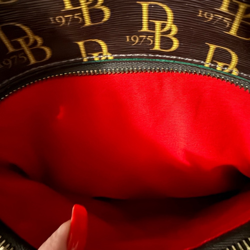 Dooney & Bourke New 1075 Brown and green coated canvas shoulder Bag - Picture 13 of 15